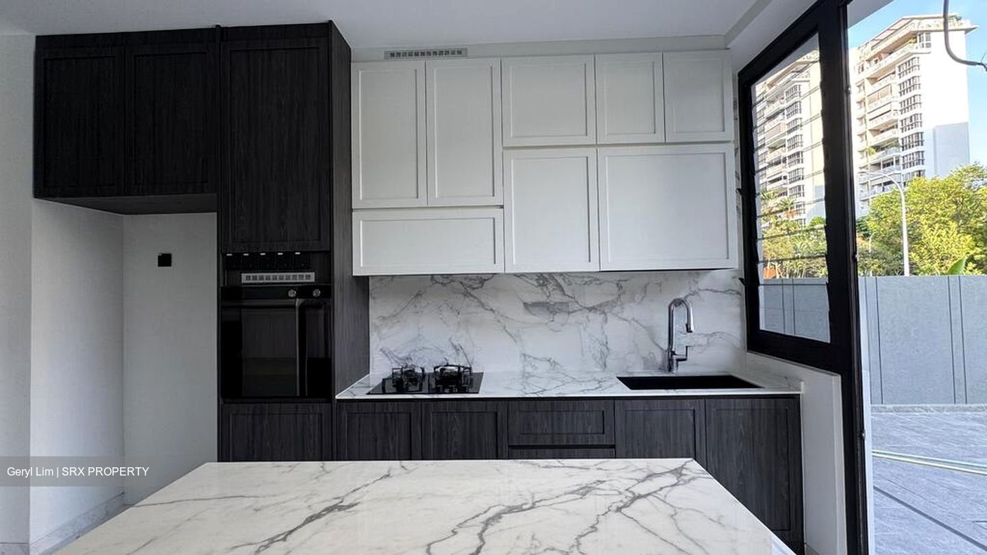 Jalan Loyang Besar (D17), Terrace #498352741